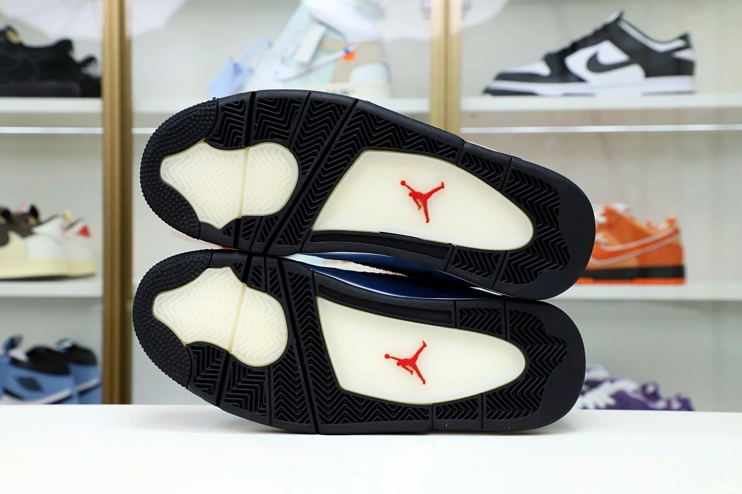 AIR FRIENDS JORDAN TRAVIS FAMILY X & 'CACTUS RETRO SCOTT 4 JACK' 0214